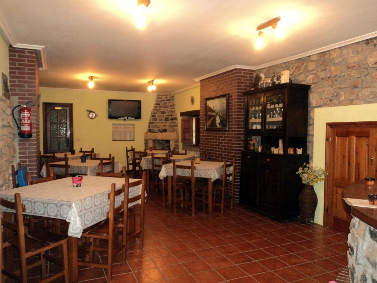 Hotel Rural La Casona Del Fraile Колунга Екстер'єр фото